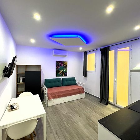 Acogedor Apartamento En Gran Via マドリード エクステリア 写真