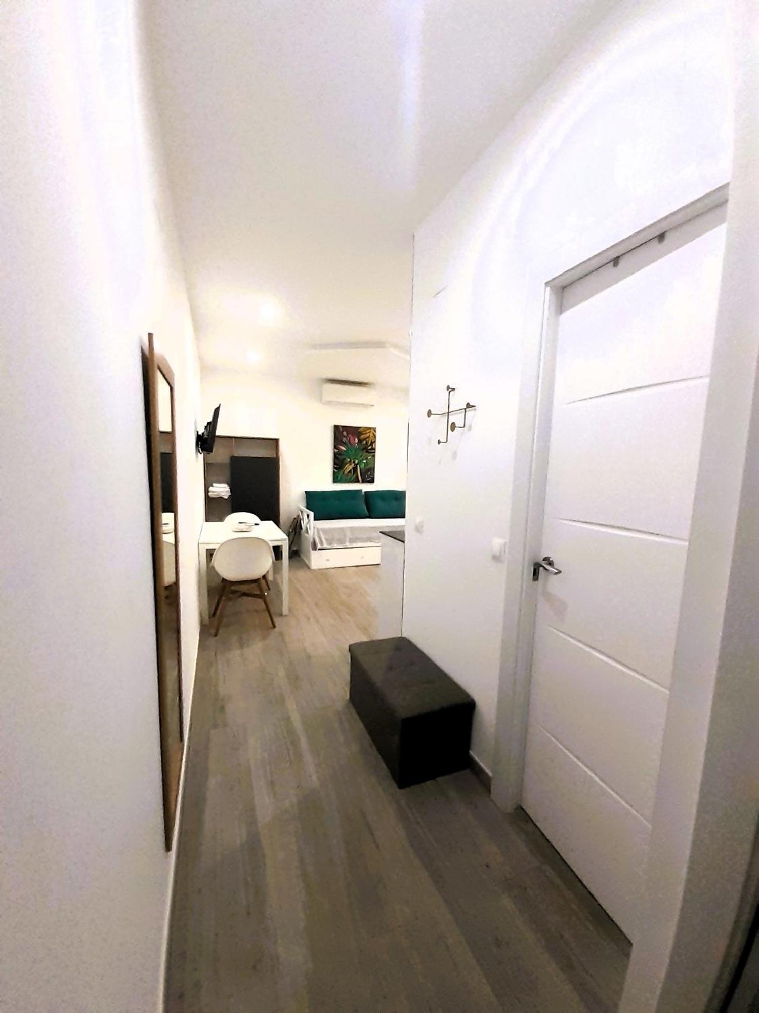 Acogedor Apartamento En Gran Via マドリード エクステリア 写真